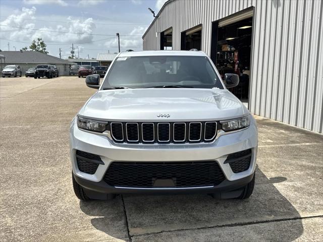 2026 Jeep Grand Cherokee GRAND CHEROKEE LAREDO X 4X2 2026 Jeep Grand Cherokee GRAND CHEROKEE LAREDO X 4X2