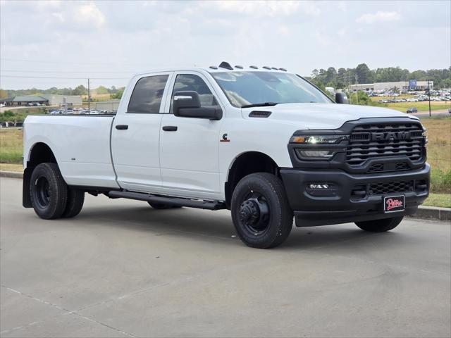 2026 RAM Ram 3500 RAM 3500 TRADESMAN CREW CAB 4X4 8 BOX