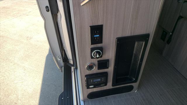 2021 Ram ProMaster Window Van High Roof 159" WB EXT