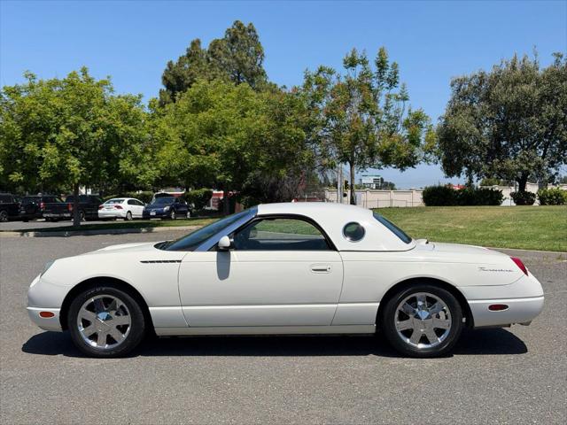 2002 Ford Thunderbird Premium