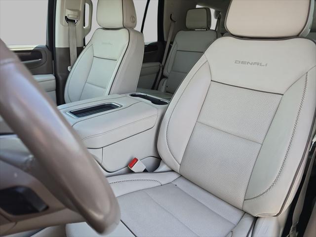 2023 GMC Yukon 4WD Denali