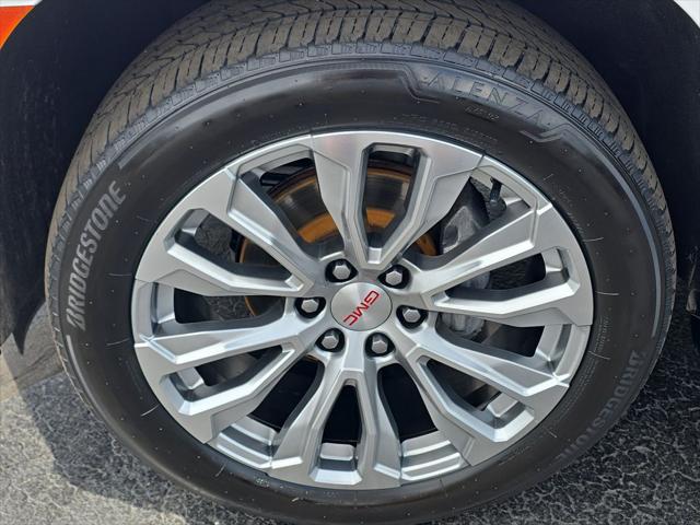 2023 GMC Yukon 4WD Denali