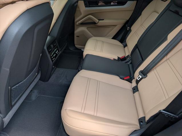 2026 Porsche Cayenne Unknown