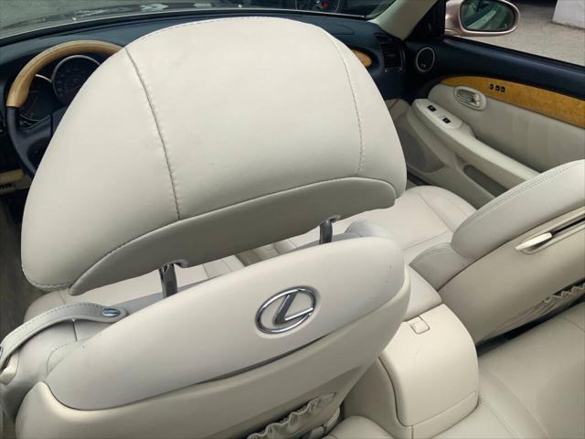 2002 Lexus SC 430 Base 2dr Convertible