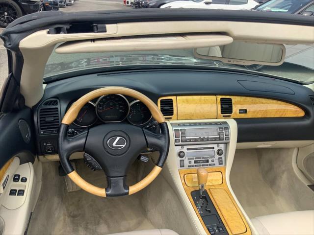 2002 Lexus SC 430 Base 2dr Convertible