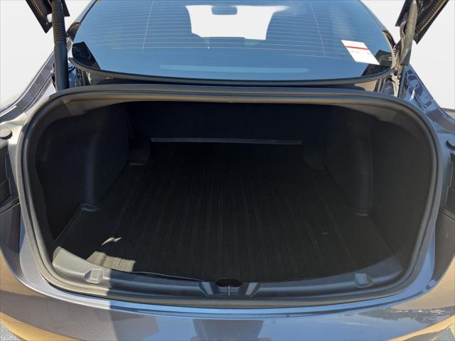 2021 Tesla Model 3 Standard Range Plus Rear-Wheel Drive