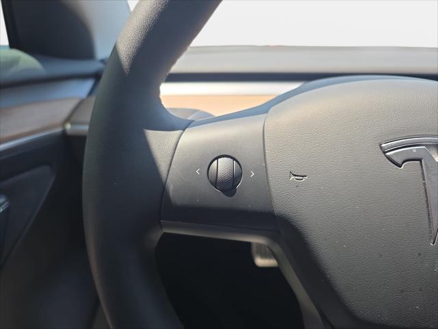 2021 Tesla Model 3 Standard Range Plus Rear-Wheel Drive