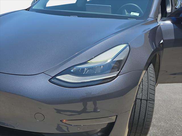 2021 Tesla Model 3 Standard Range Plus Rear-Wheel Drive
