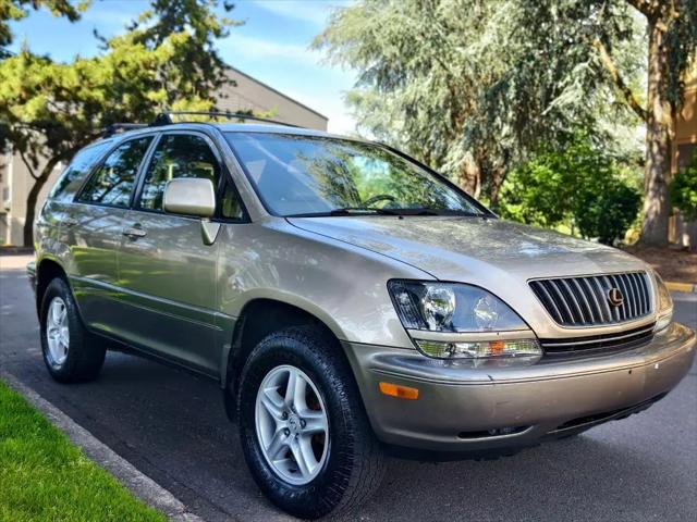 1999 Lexus RX 300 Base for sale in Milwaukie, OR