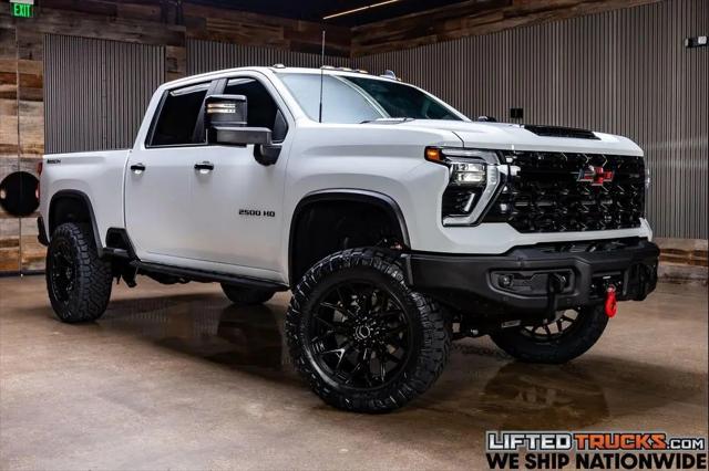 2025 Chevrolet Silverado 2500HD 4WD Crew Cab Standard Bed ZR2 for sale in Austin, TX
