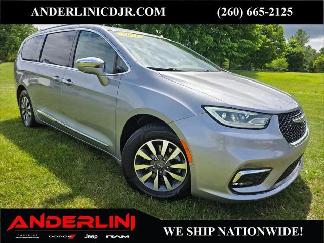 2021 Chrysler Pacifica Hybrid Limited for sale in Angola, IN