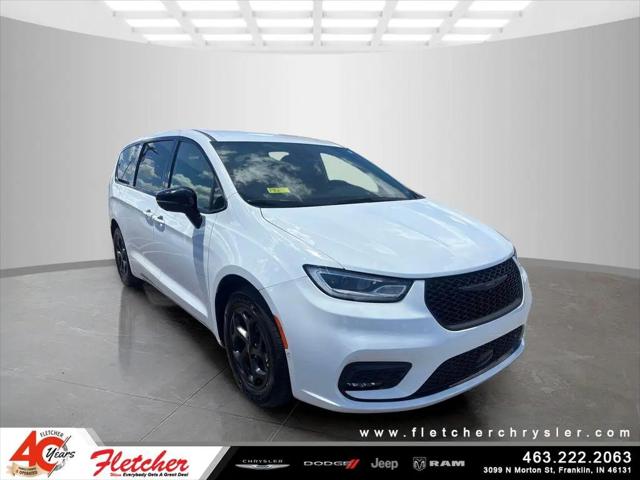 2024 Chrysler Pacifica Hybrid S Appearance Pkg for sale in Franklin, IN