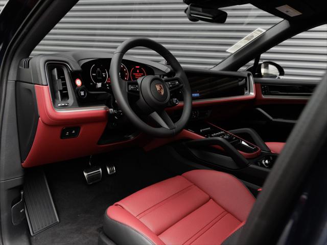 2026 Porsche Cayenne E-Hybrid S