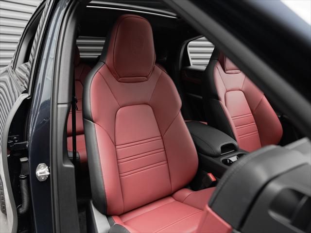 2026 Porsche Cayenne E-Hybrid S