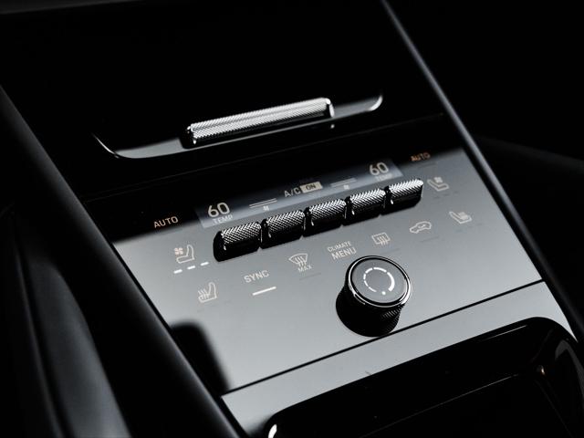 2026 Porsche Cayenne Unknown
