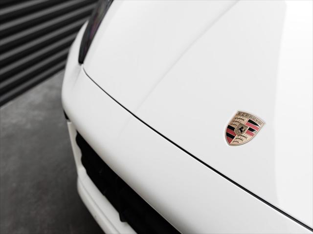 2026 Porsche Cayenne Unknown