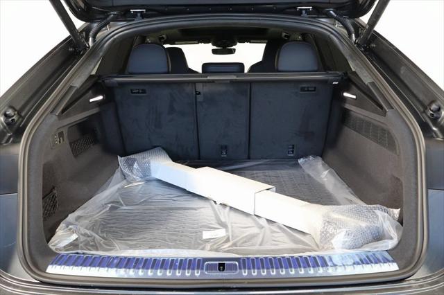 2026 Audi SQ8 Prestige TFSI quattro Tiptronic