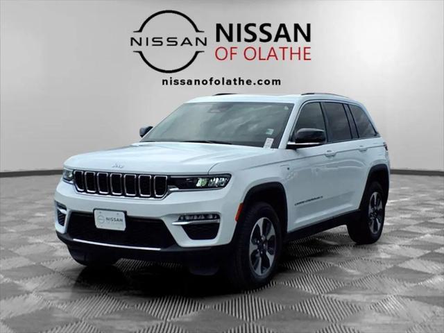 2024 Jeep Grand Cherokee Base for sale in Olathe, KS