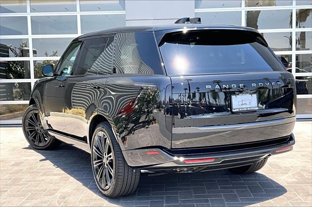 2026 Land Rover Range Rover P530 SE 7 Seat