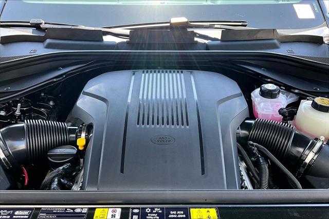 2026 Land Rover Range Rover P530 SE 7 Seat