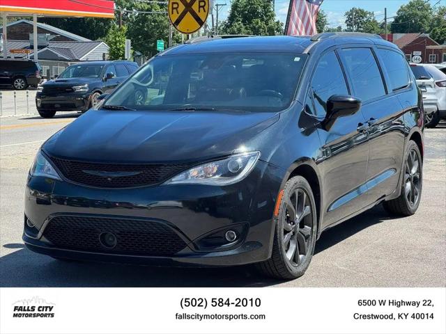 2020 Chrysler Pacifica Touring L Plus for sale in Crestwood, KY