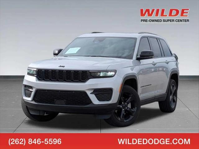 2024 Jeep Grand Cherokee Altitude X 4x4 for sale in Waukesha, WI