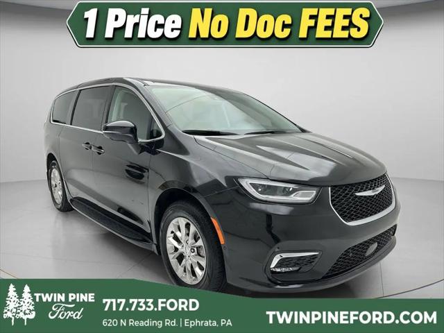2023 Chrysler Pacifica Touring L AWD for sale in Ephrata, PA