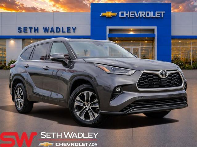2021 Toyota Highlander XLE for sale in Ada, OK