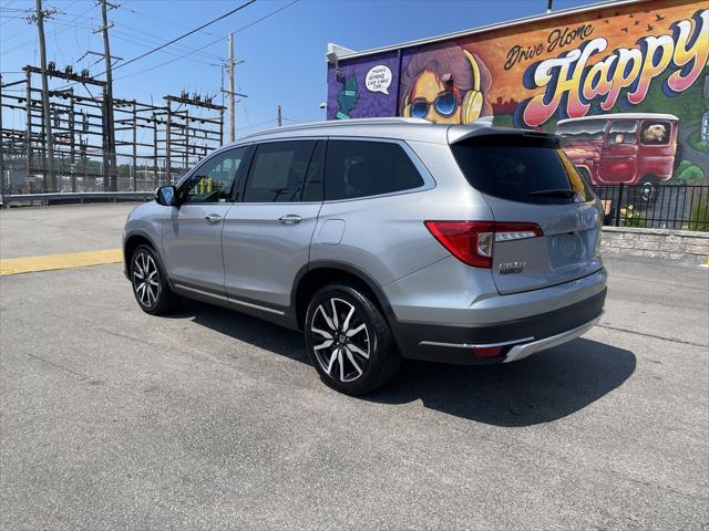 2021 Honda Pilot AWD Touring 8 Passenger