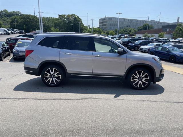 2021 Honda Pilot AWD Touring 8 Passenger