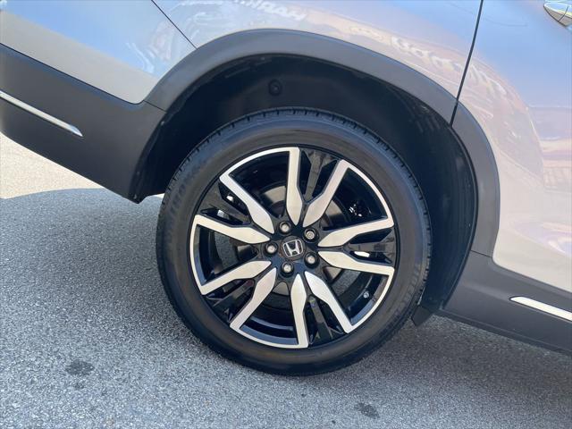 2021 Honda Pilot AWD Touring 8 Passenger