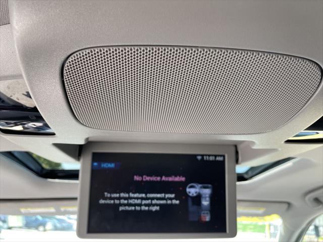 2021 Honda Pilot AWD Touring 8 Passenger