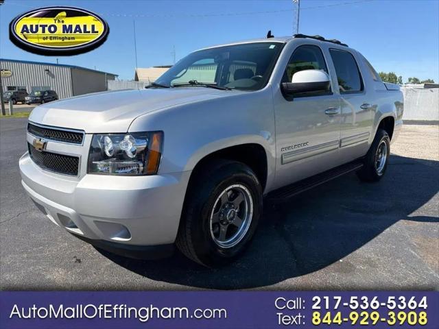 2011 Chevrolet Avalanche LS for sale in Effingham, IL