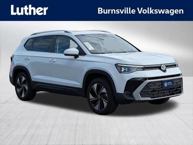 2025 Volkswagen Taos 1.5T SE for sale in Burnsville, MN