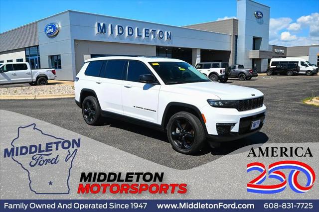 2022 Jeep Grand Cherokee L Limited 4x4 for sale in Middleton, WI
