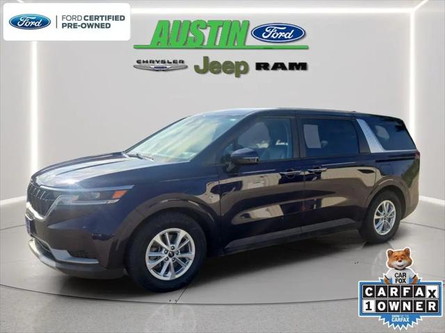 2023 Kia Carnival MPV LX Seat Package for sale in Austin, MN