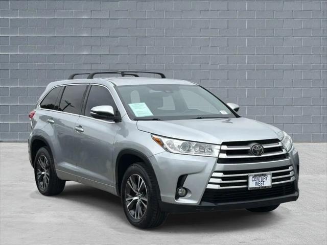 2018 Toyota Highlander LE Plus for sale in Los Angeles, CA