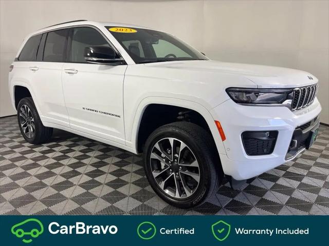 2023 Jeep Grand Cherokee Overland 4x4 for sale in Waterloo, IA
