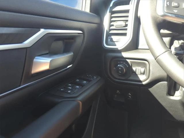 2026 Ram 1500 Big Horn Crew Cab 4x4 64 Box