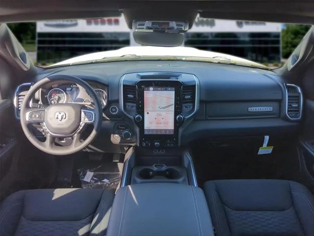 2026 Ram 1500 Big Horn Crew Cab 4x4 64 Box