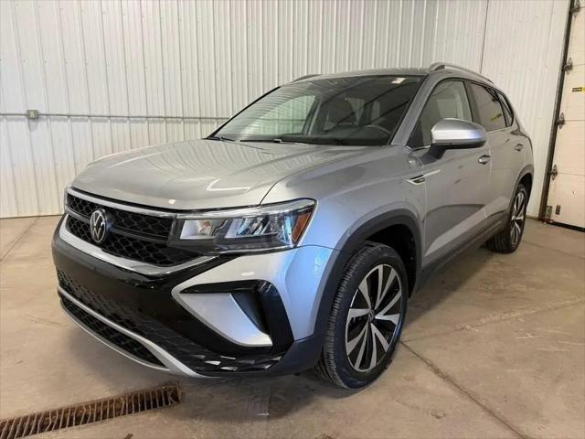 2023 Volkswagen Taos 1.5T SE for sale in Brunswick, OH