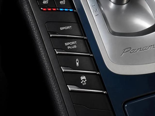 2014 Porsche Panamera S
