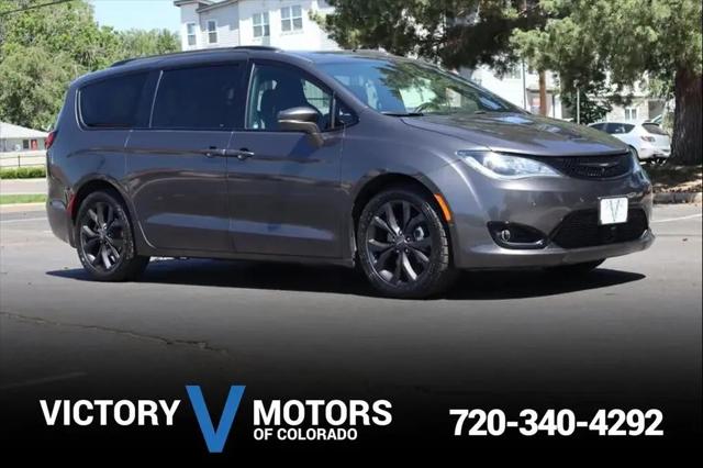 2019 Chrysler Pacifica Limited for sale in Longmont, CO