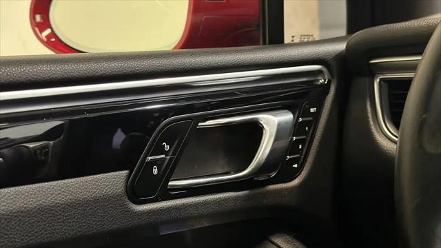 2018 Porsche Macan S