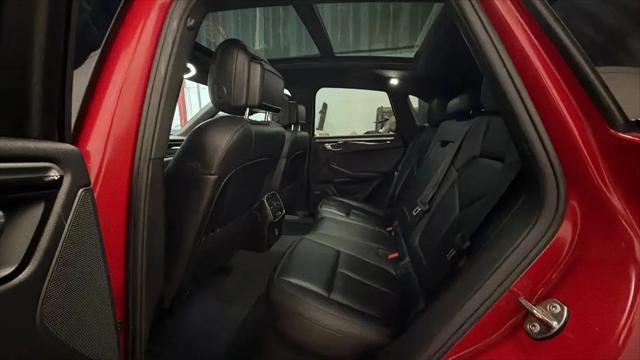 2018 Porsche Macan S