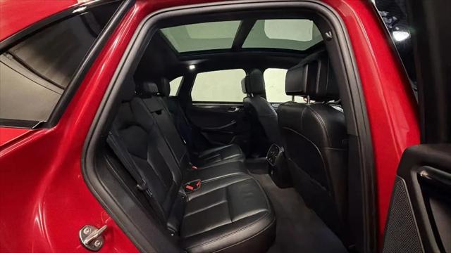 2018 Porsche Macan S
