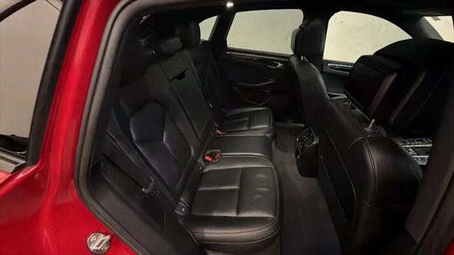 2018 Porsche Macan S