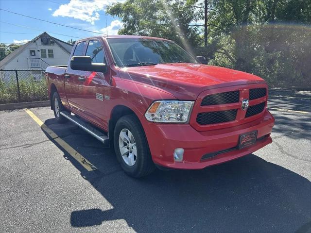 2017 Ram 1500 Express Quad Cab 4x4 6'4" Box