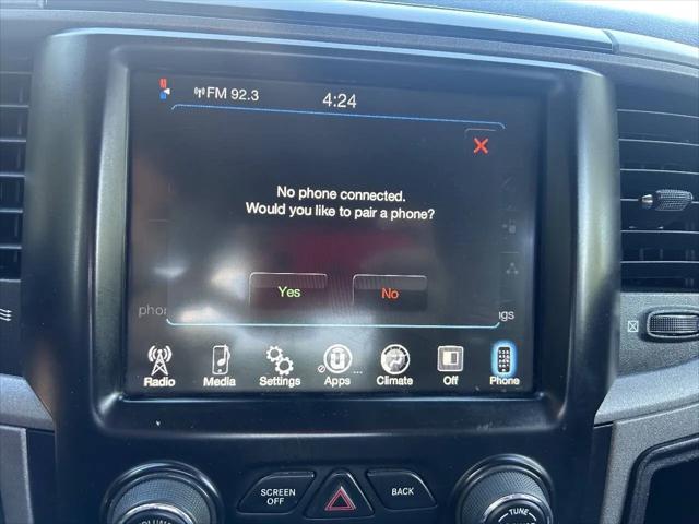 2017 Ram 1500 Express Quad Cab 4x4 6'4" Box