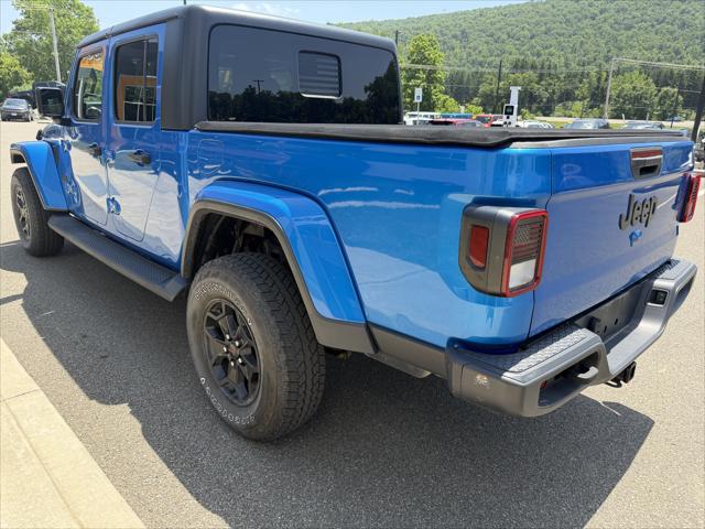 2021 Jeep Gladiator Willys 4x4 2021 Jeep Gladiator Willys 4x4